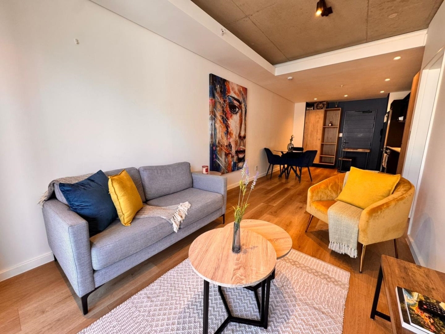 To Let 1 Bedroom Property for Rent in Sea Point Western Cape